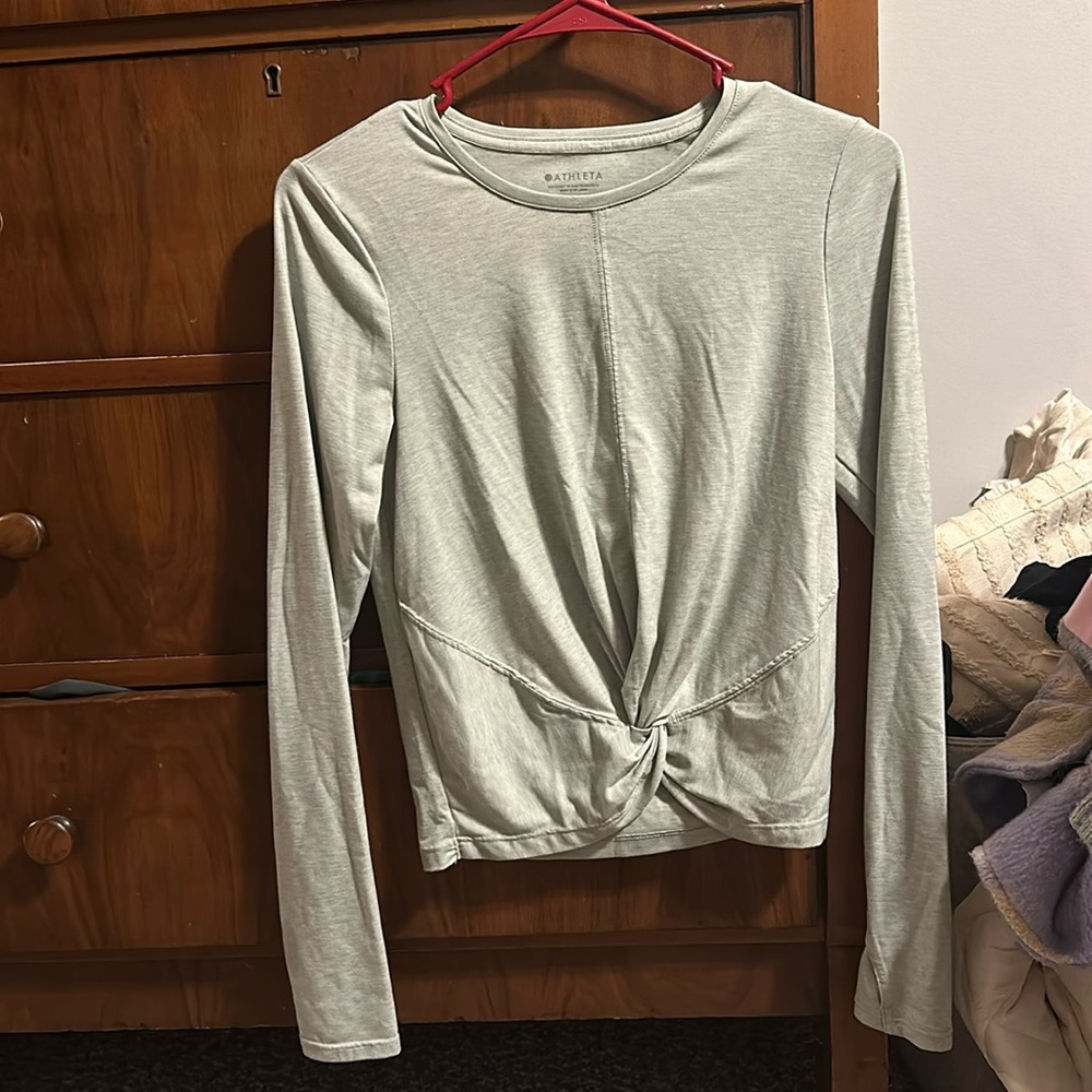 Women’s athleta long sleeve